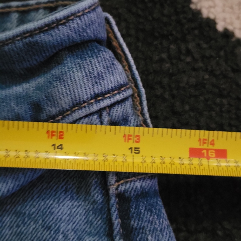 High Rise Jeans🍑 - Picture 9 of 9